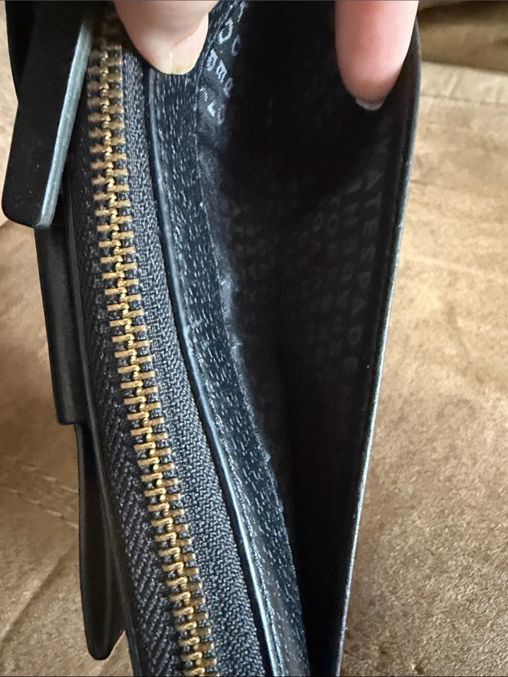 kate spade Black Leather Bow Zip Wallet